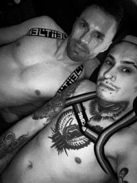 Fly_Couple25's webcam live show