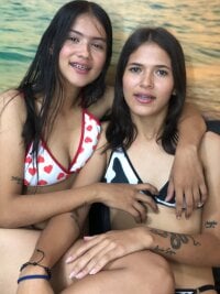 dream_hot_girls' Offline Chat Room