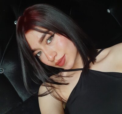 mily_thomson_b