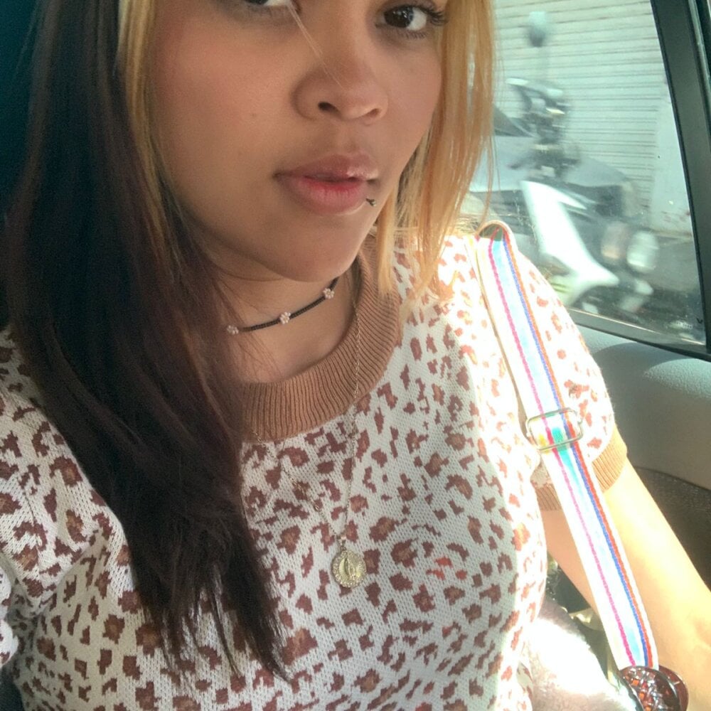 lola_bikers_m from stripchat