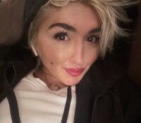 Nasty11122's Offline Chat Room