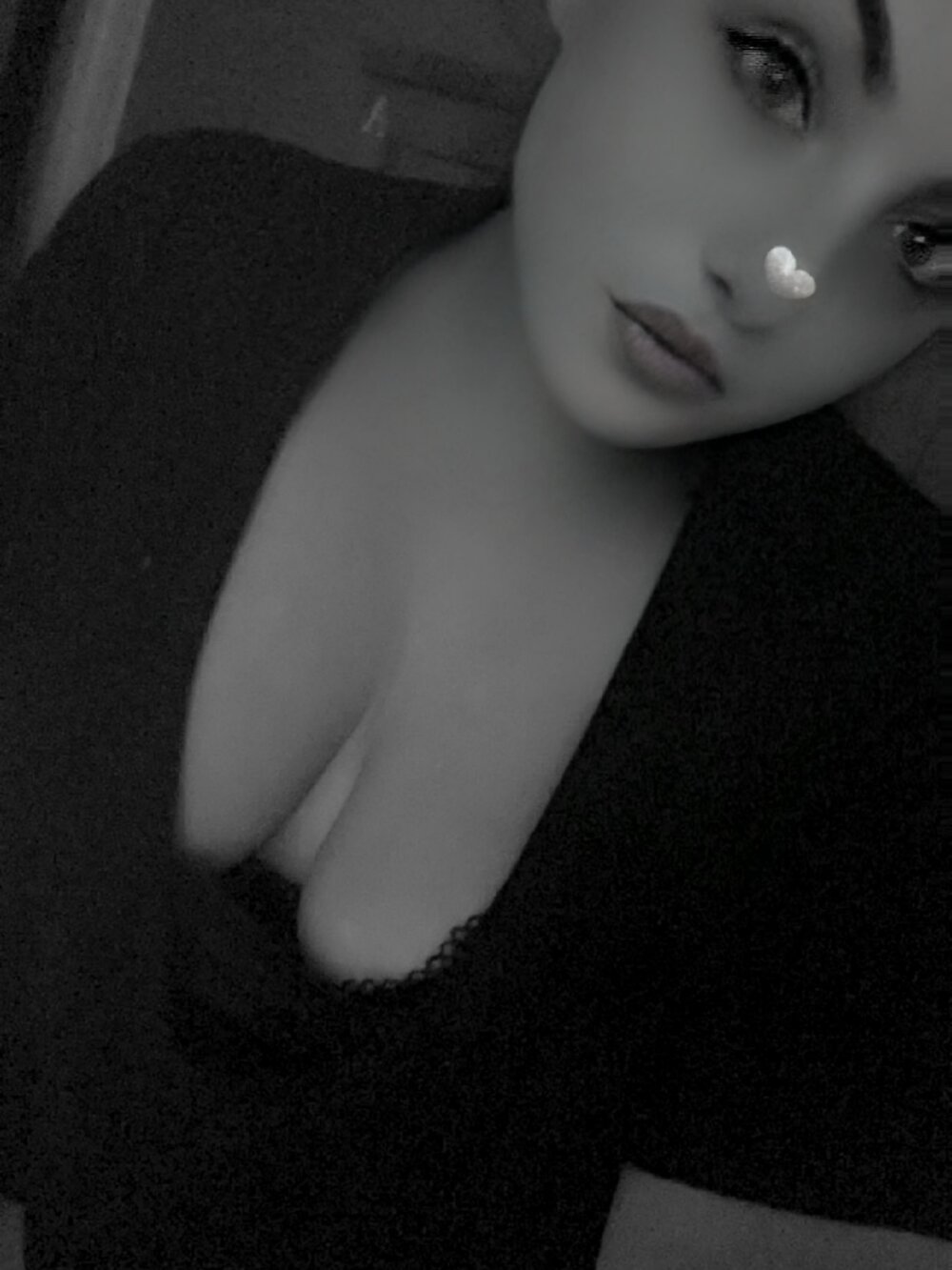 amber_rossxxx 离线XXX聊天