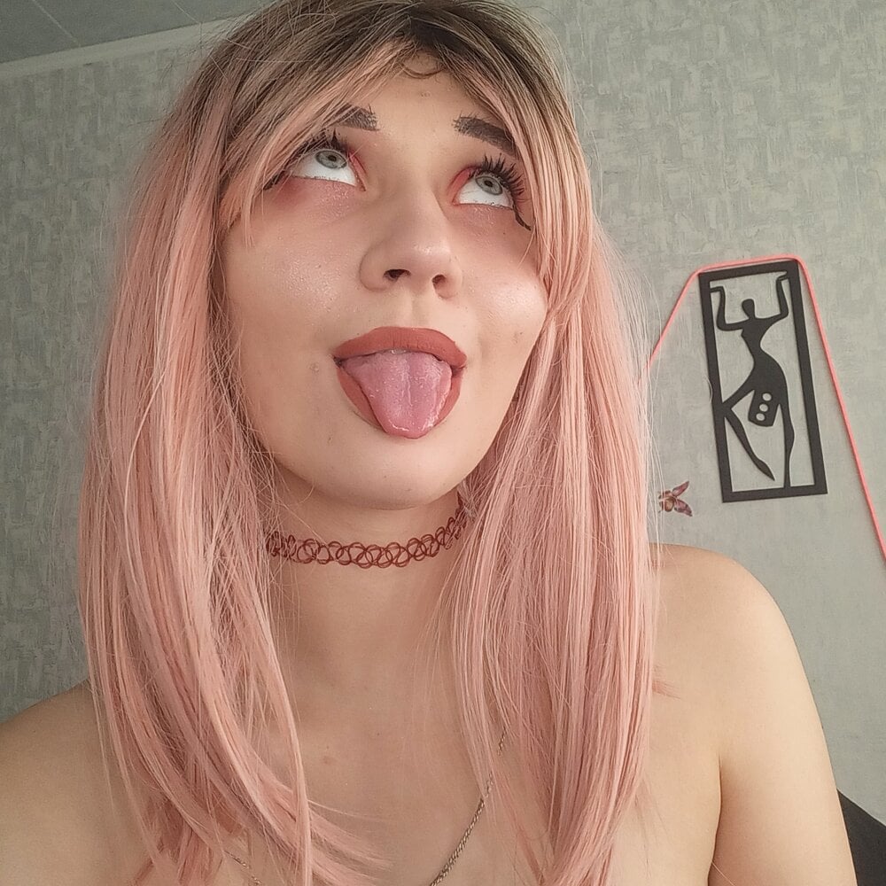 sexcam3d.net sweetest-cherry livesex profile in grey-hair cams