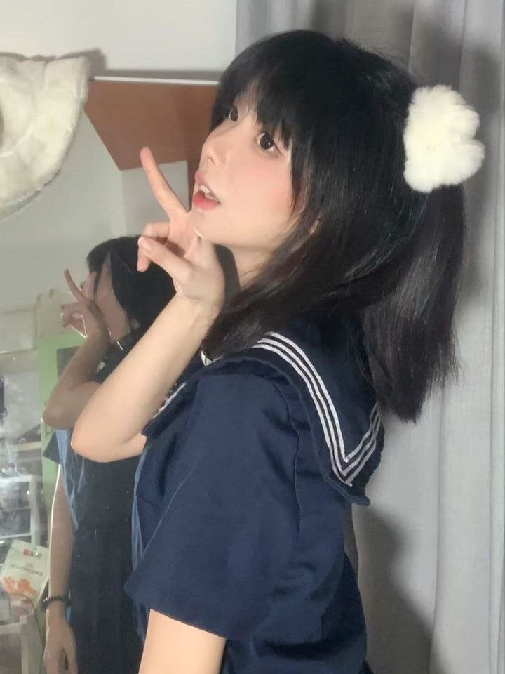 cuteqiqi's Offline XXX Chat