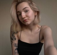 ArletteBowman's Offline Chat Room