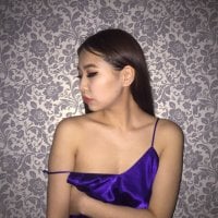 TinaMartini's Offline Chat Room