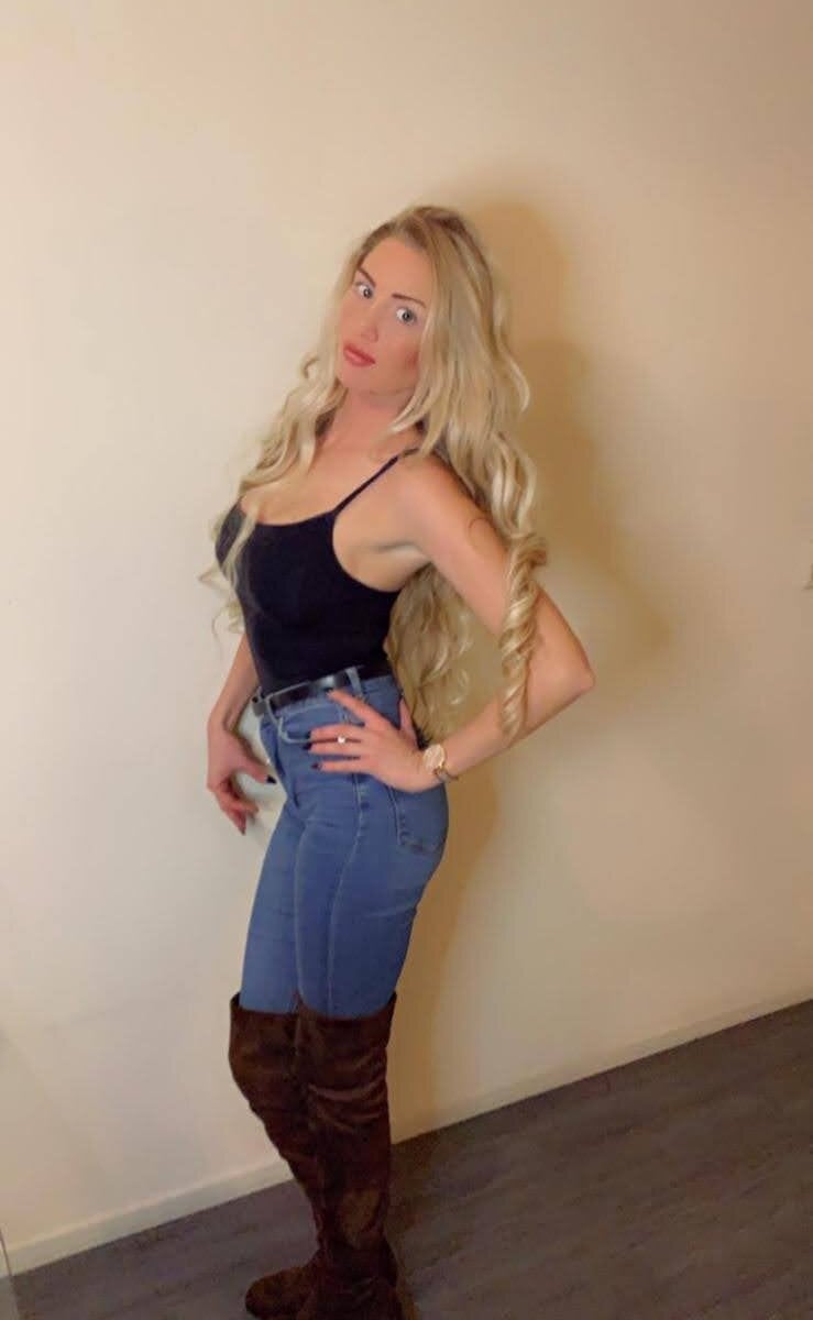 lotteliefde1 from stripchat