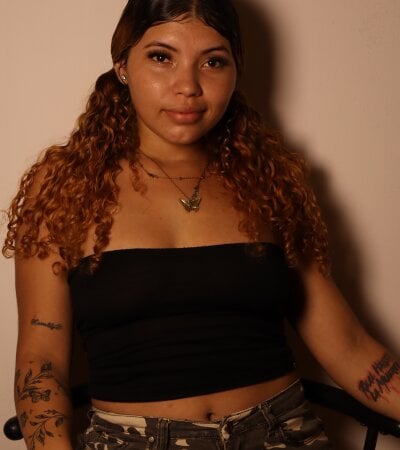 Mara_LatinGirl