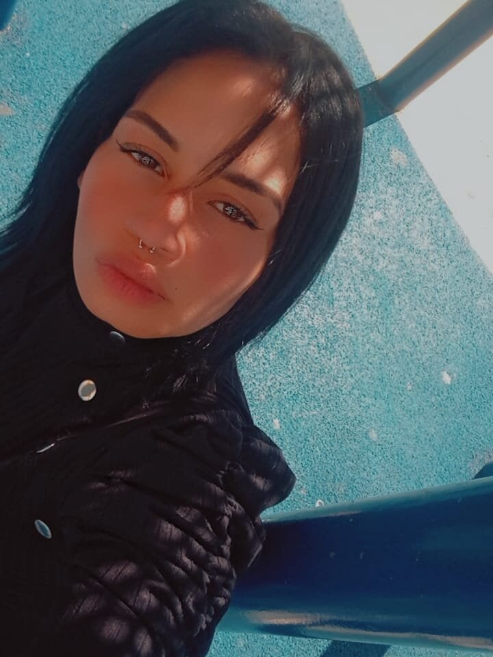 maia831942 profile