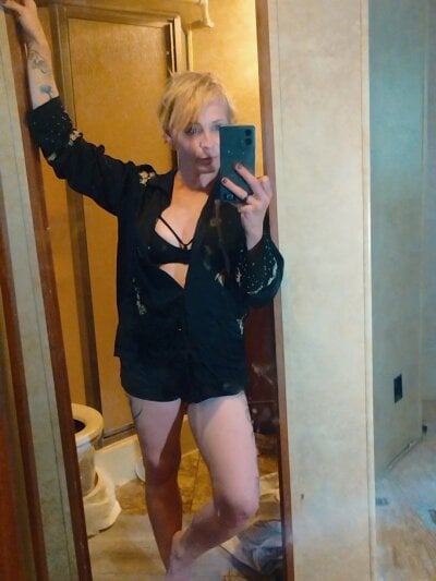 Blueeyedbarbie96 Female Americanyoung XXX Webcam