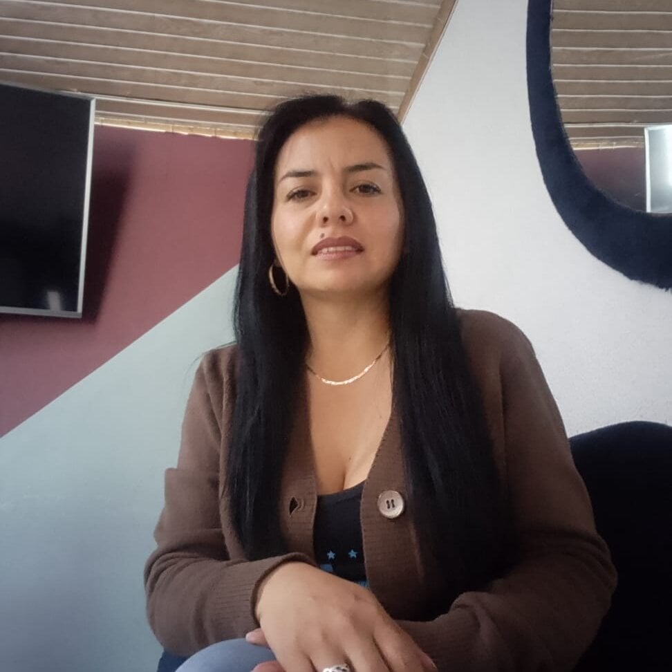 _EsmeraldaOrtega profile