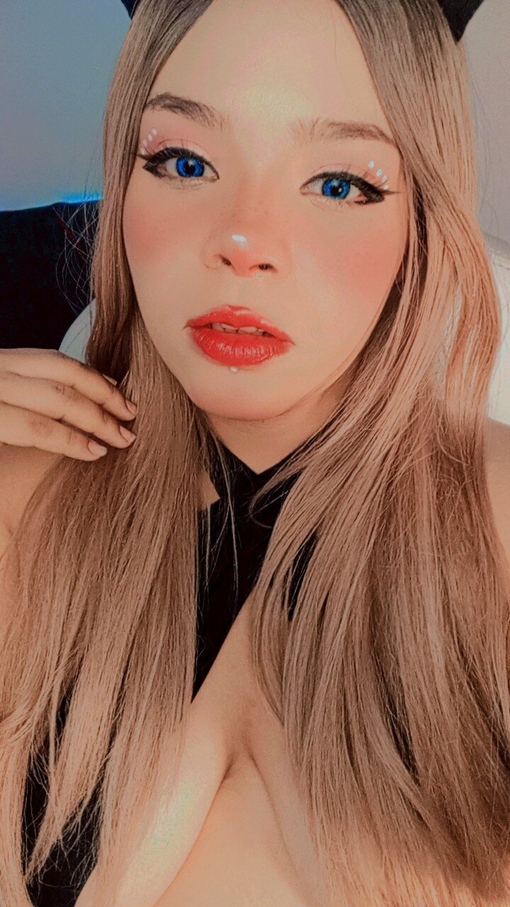 Mia_Rougef