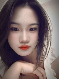 qiuqiu-52121's webcam live show