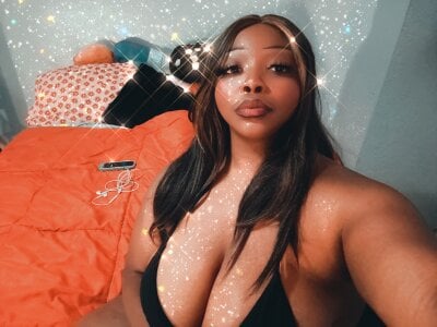 MISS_TEXAS - fingering ebony
