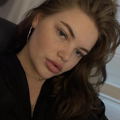 BabyyDora webcam livesex profile on elivecams.com
