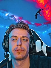 PaoloWithe13's webcam live show
