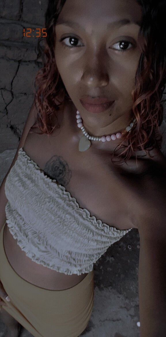 Emily-Willis_