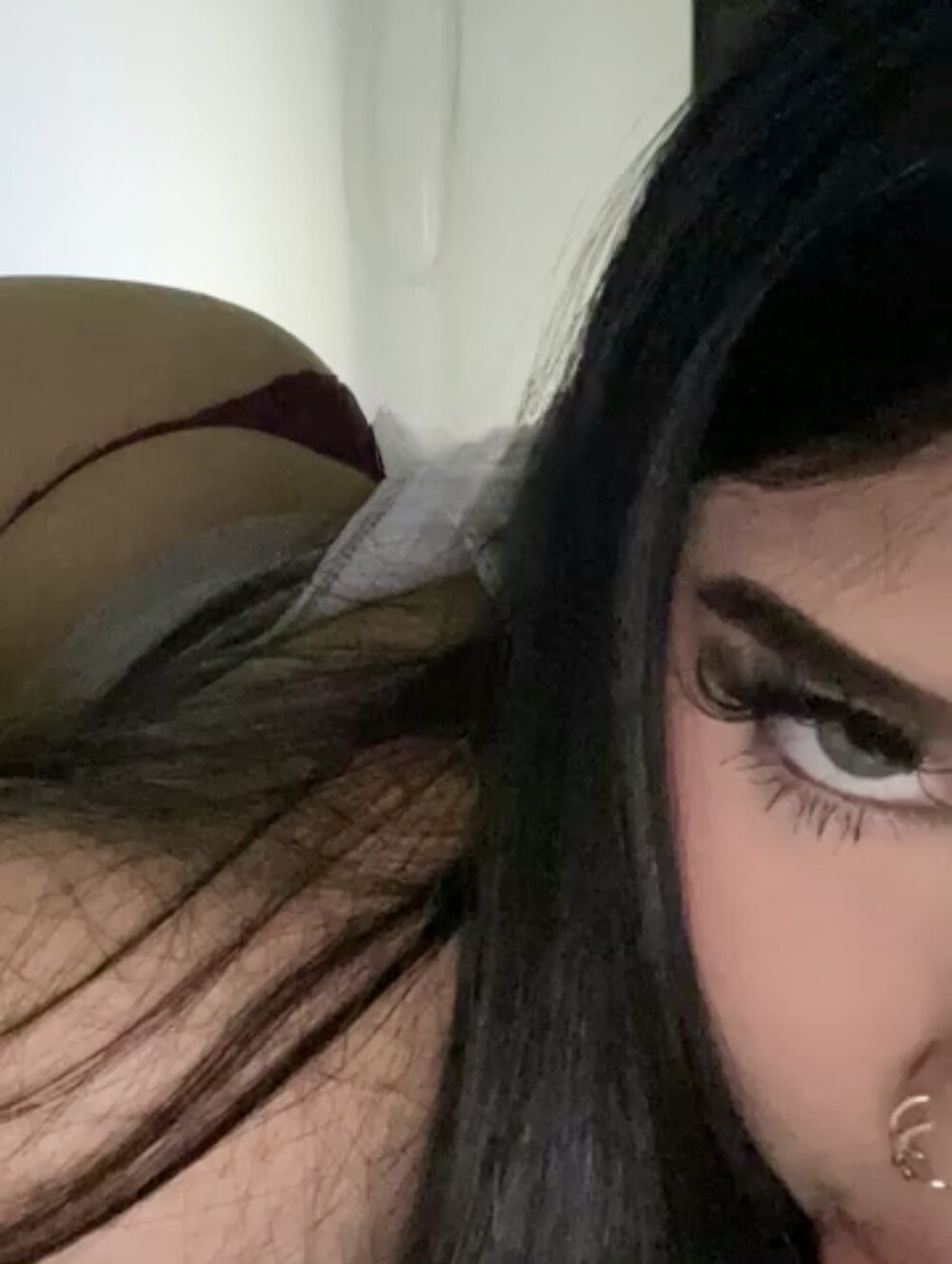 แชท XXX ออฟไลน์ของ whithiie