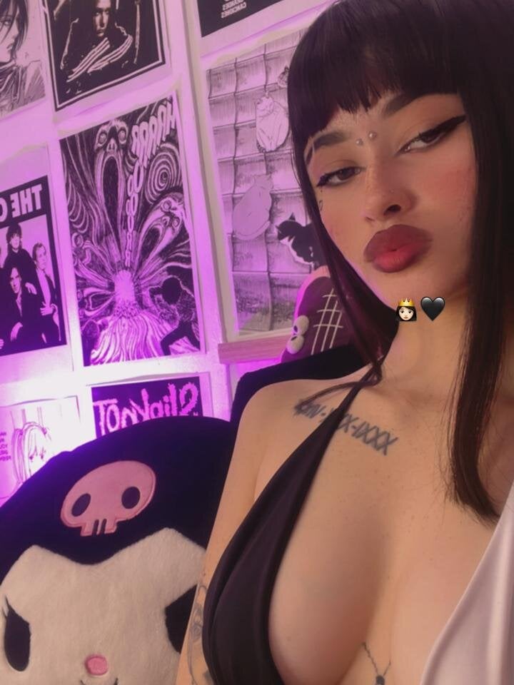 AliciaCollins_ profile