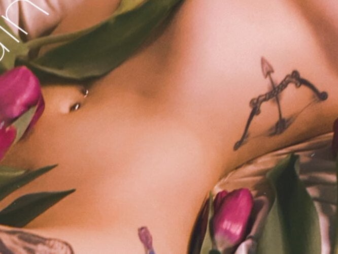 sleekcams.com ivyyrain livesex profile in private-in-your-deep-thoughs cams