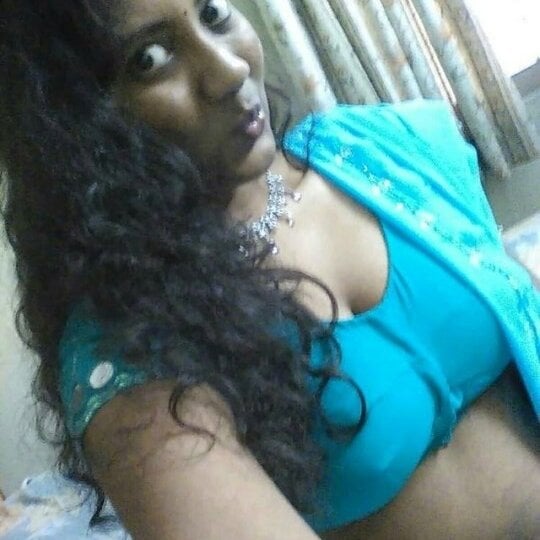 MONiSHA-moni-21 profile