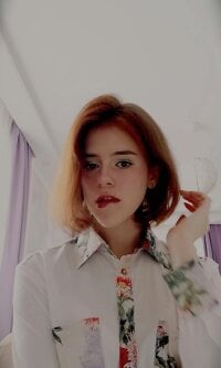 EugeniaEglin's Offline Chat Room