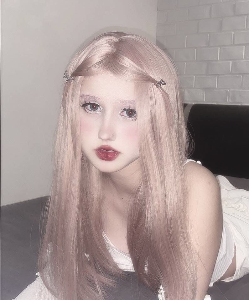 KAYLA_w