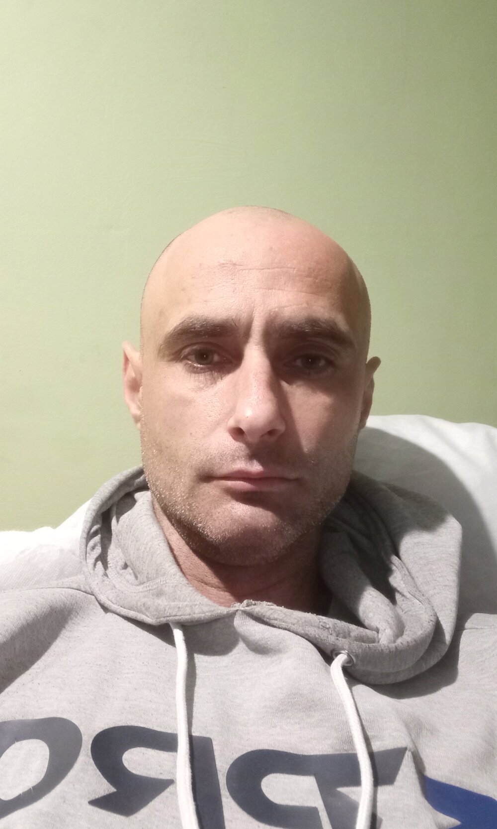 TomekNajle69086's Offline XXX Chat