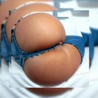LatinaMature_'s webcam live show