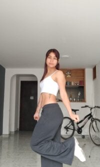 irisfisher233 Adlı Modelin Çevrimdışı Sohbet Odası