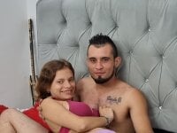 marcosandbritany's Offline Chat Room