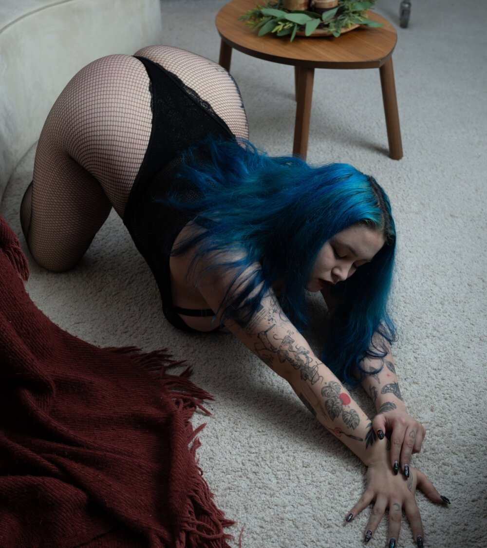 Mira_Fyre Adlı Modelin Çevrimdışı XXX Sohbeti