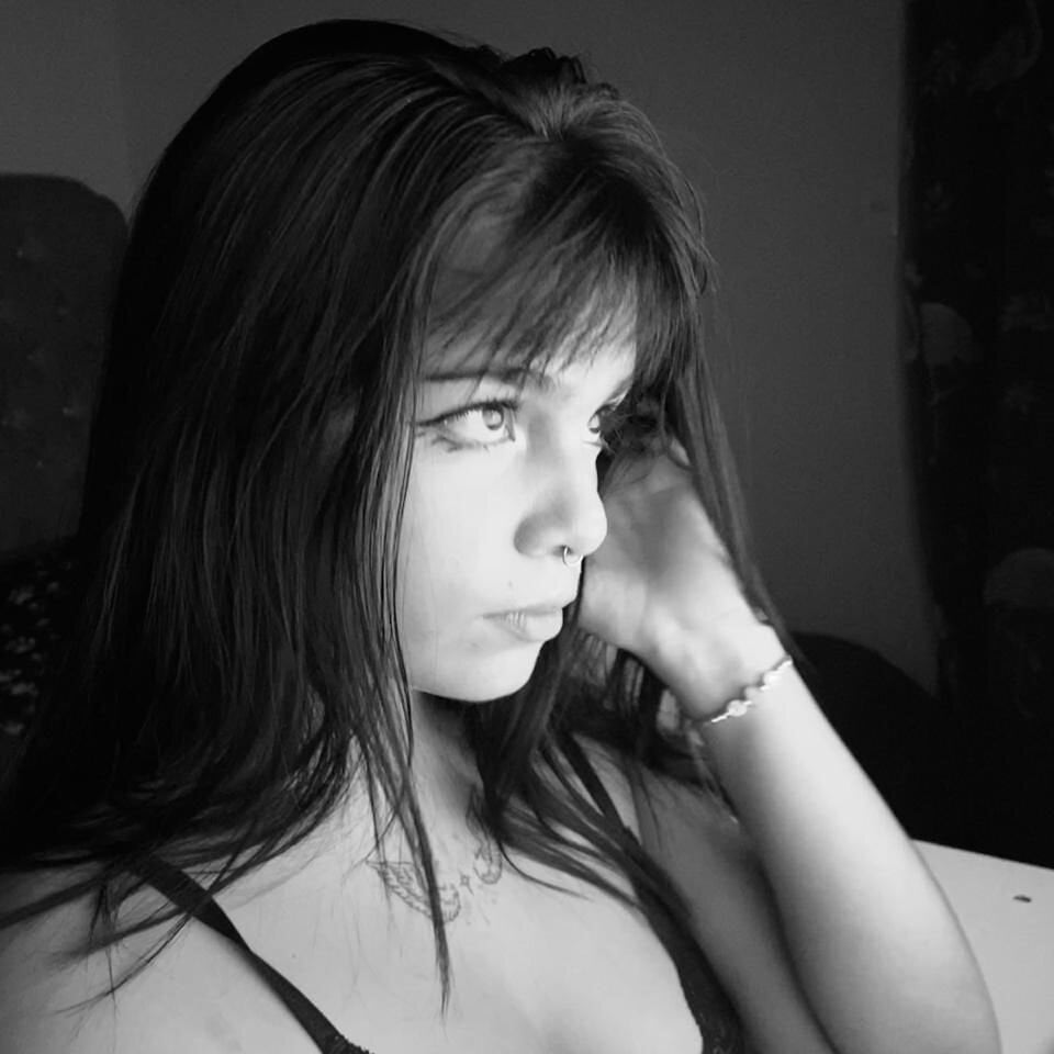 _Canelita_love_b's Offline XXX Chat