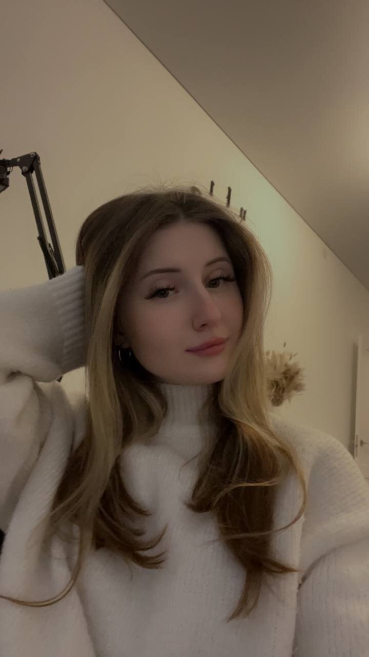 AnnisCurvin