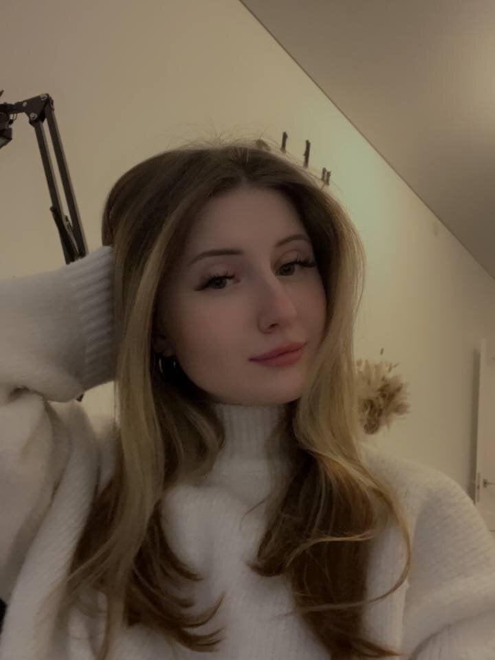 AnnisCurvin