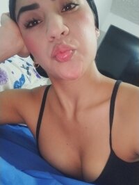 arleth24_'s Offline Chat Room