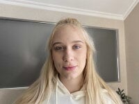 DeloraVoss' Offline Chat Room