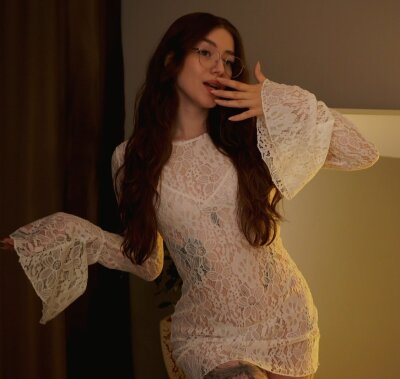 Ester_Hill