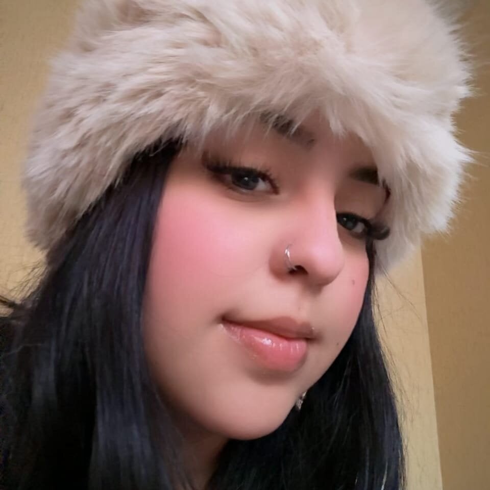 elivecams.com natymoon25 livesex profile in co cams