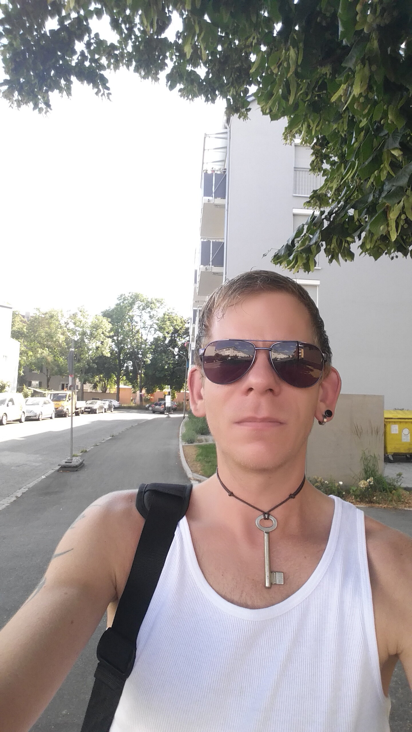 Nicegay1983