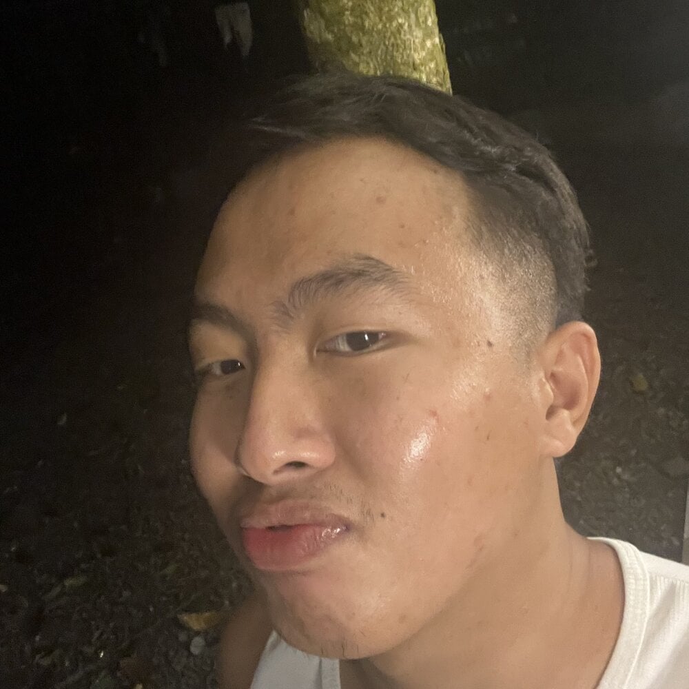 demsayey20 from stripchat