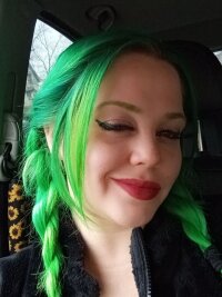 PoisonIvyx69's Offline Chat Room