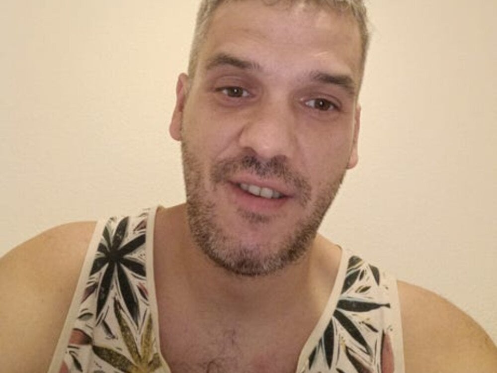 michbuk from stripchat