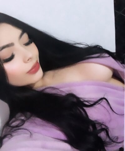 nude web chat Lolaperrys