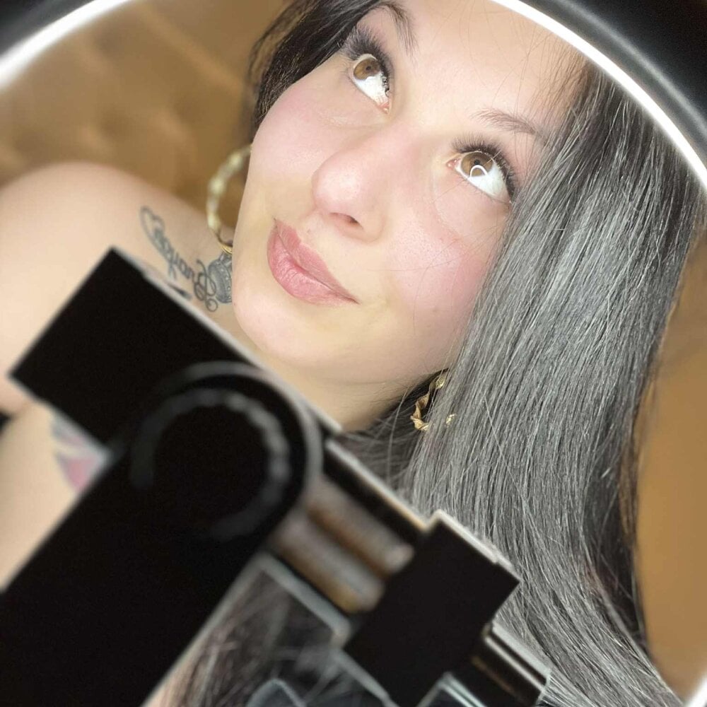 sexcam-girls.com marialove96 livesex profile in roma cams