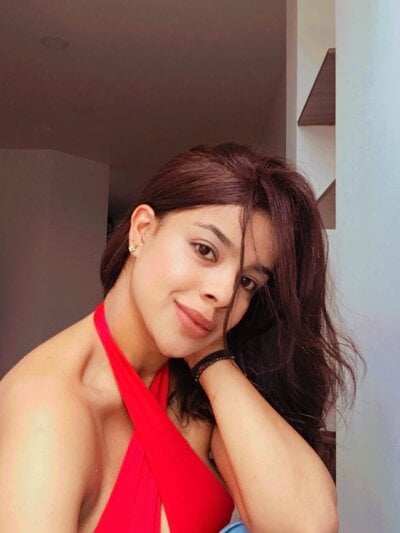 trianawhite - colombian petite