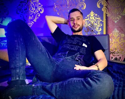 abel_stone from stripchat