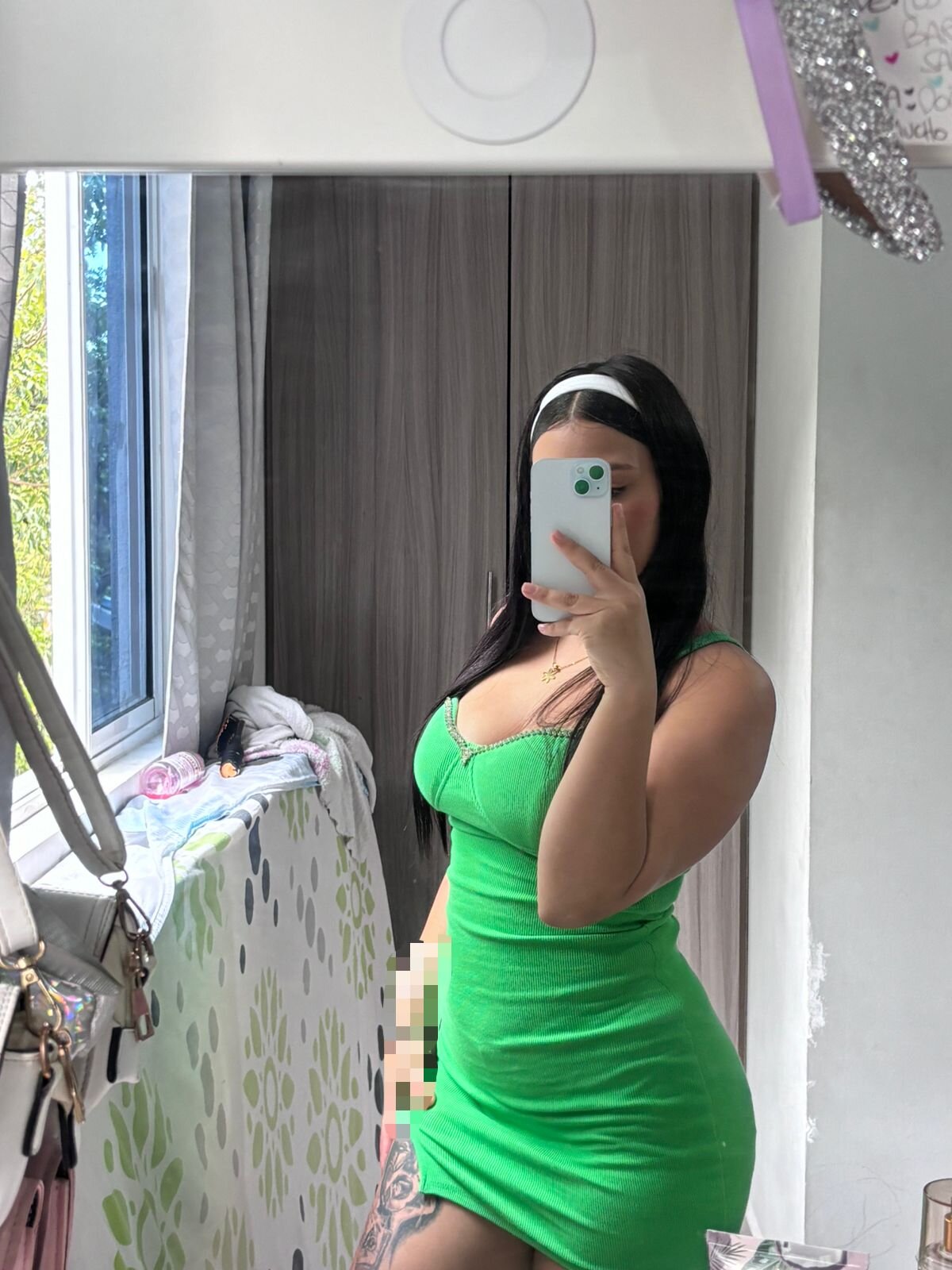 Emilly_Lewis