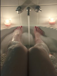 PlayfulcurvyyMilf
