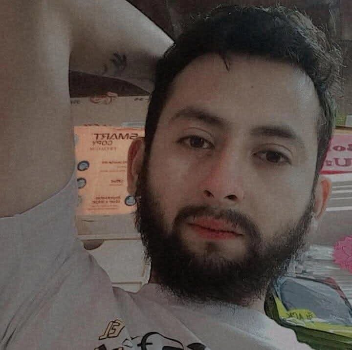 KingFlores Chat XXX offline